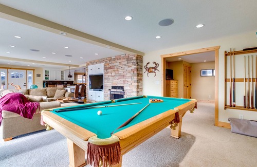 Rockaway Beach House | Waterfront home with furnished deck, firepit & amazing views - walk to the beach
