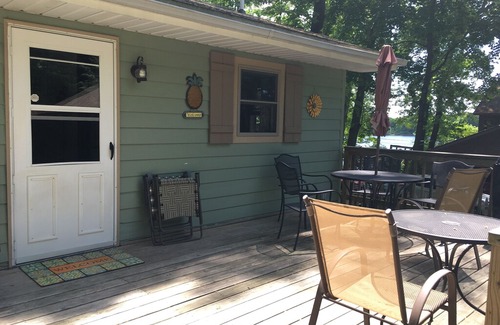 Sister Lakes House | Welcome to Sister Lakes Michigan 4 Bedrooms, 1 & 1/2 Bath Dining RM