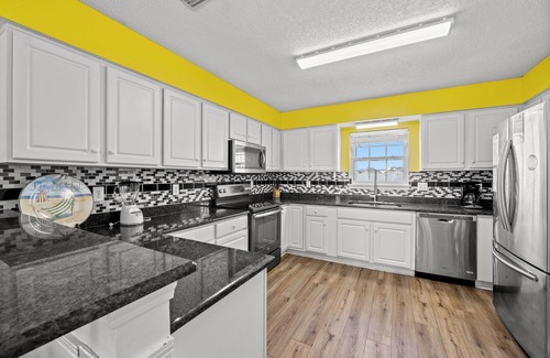 Windy Hill House | Windy C "B": Oceanfront Windy Hill Beach House