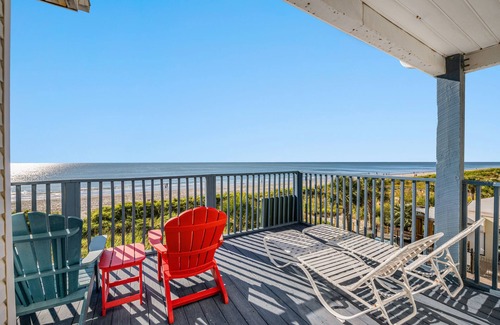 Windy Hill House | Windy C "B": Oceanfront Windy Hill Beach House