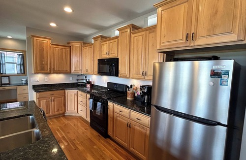 Granby House | Your home away from home with private hot tub, game room, and majestic views