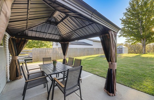 Petersburg House | 1/2 Mi to Creation Museum: Home w/Large Yard!