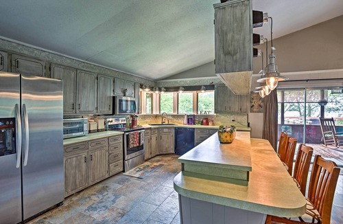 Log Cabin House | 1-Acre Rustic Lake Resort w/ Outdoor Entertainment