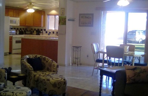 Ivins Apartment | 1 Bed Apartmt-No Cleaning Fee!nnnn- Large 1 Bedroom Apartment: Hummingbird Haven