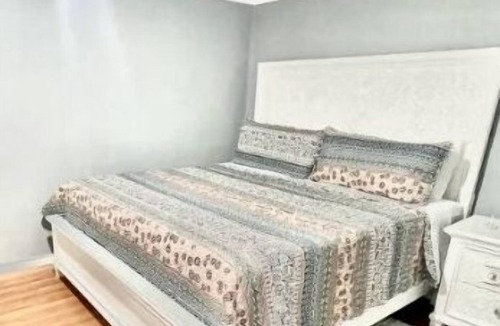 Colesville House | 1 Bed Room HANDS&HEART Extended-Stay ENJOY UR STAY