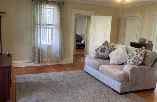 Albion Apartment | 1 bedroom apartment, king bed, in owner occupied duplex, close to highways, etc