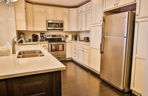 Defiance Apartment | 1 Bedroom Loft in Downtown Defiance!