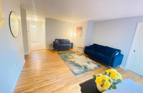 Laurel Bed & Breakfast | 1 bedroom terrace view with shared bathroom #4