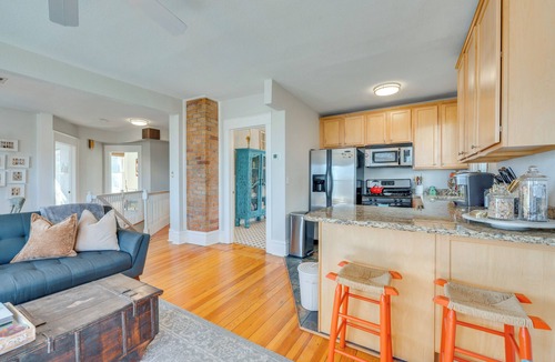 Central Boulder Condo | 1 Mi to CU Boulder: Condo Near Pearl Street!