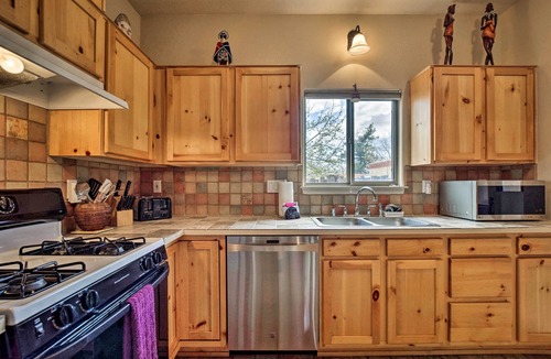 West Manhattan House | 1 Mi to Santa Fe Plaza: Quiet Home w/Patio