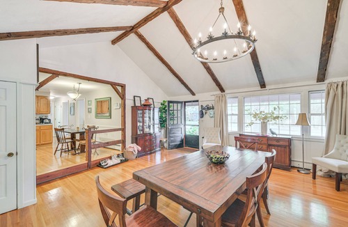 Topsfield House | 10 Mi to Crane Beach: Wooded Home Near Boston!
