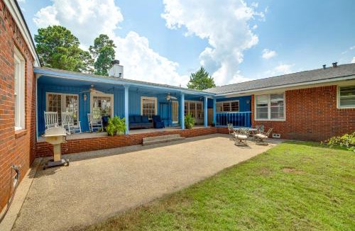 Flint House | 10 Mi to Lake Palestine South Tyler Location!