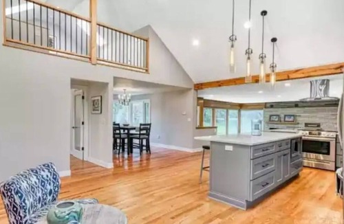 Whittaker House | 10 min from AA - Spectacular secluded retreat