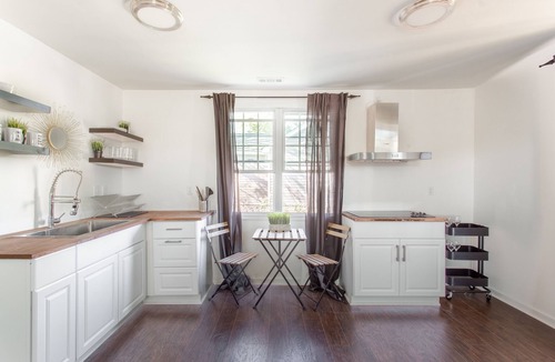 Woodbine House | 10 minutes from Downtown! Newly renovated, cozy space, home away from home