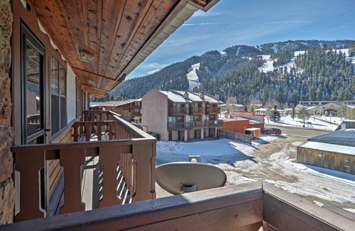 Red River Apartment | 100 m² Apartment ∙ 2 bedrooms ∙ 6 guests