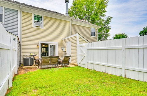 Clarksville Apartment | 101 m² Apartment ∙ 2 bedrooms ∙ 6 guests