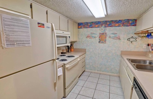 South Padre Island Condo | 106 LAS BRISAS POOLSIDE CONDO by RedAwning