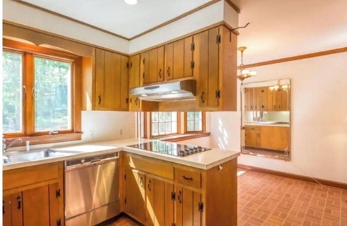 Lookout Mountain House | 11 Bdrm ~🏠🏡1 Story-35ppl! 2 HOUSES RETREATS, FIRETABLE🔥Lkt Mtn 6acre