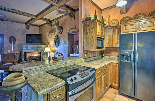 Murphy Villa | 11 Mi to Dtwn: Murphy Gem w/Hot Tub & Mtn Views!