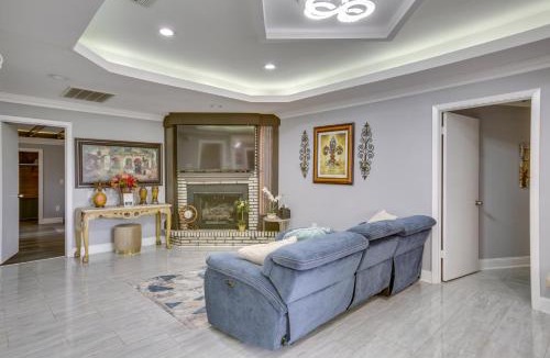 Westwego House | 11 Mi to NOLA Westwego Home with Sunroom!