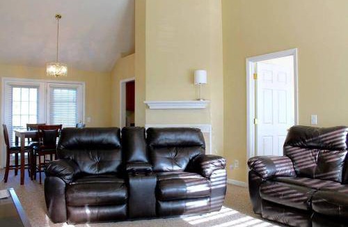 Millersville House | 116 m² House ∙ 3 bedrooms ∙ 8 guests