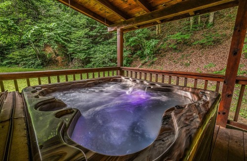 Townsend Cabin | 119 m² Cabin ∙ 2 bedrooms ∙ 7 guests