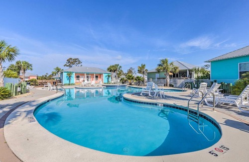Fort Morgan House | 119 m² House ∙ 3 bedrooms ∙ 10 guests