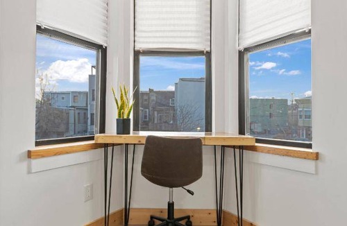 North Philadelphia West Apartment | 120 m² Serviced apartment ∙ 8 guests