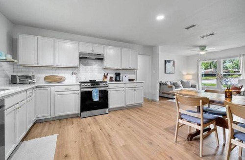 Tyler House | 121 m² House ∙ 3 bedrooms ∙ 6 guests
