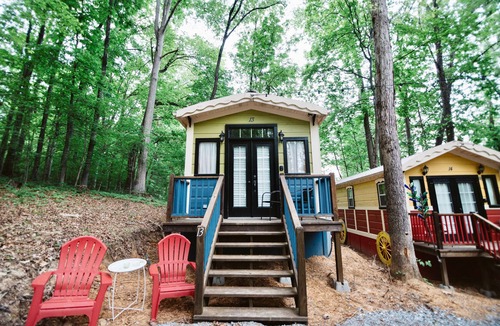 Sevierville House | #13 Esmeralda - *New Kitchen* Gypsy Cottage