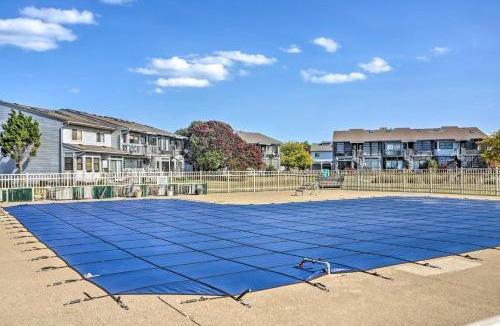 Oak Harbor Apartment | 13 Mi to Port Clinton Lake Erie Getaway with Dock