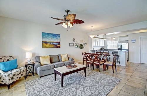 Port Aransas Condo | 131 m² Condo ∙ 2 bedrooms ∙ 8 guests