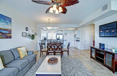 Port Aransas Condo | 131 m² Condo ∙ 2 bedrooms ∙ 8 guests
