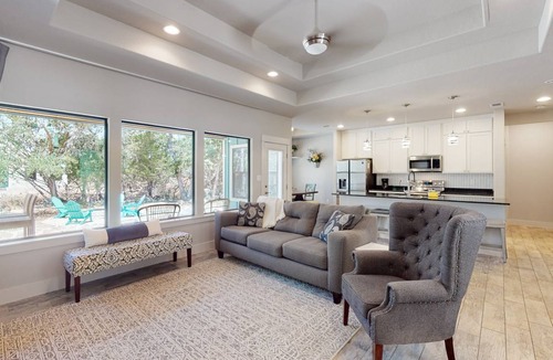 Spring Branch House | 136 m² House ∙ 3 bedrooms ∙ 6 guests