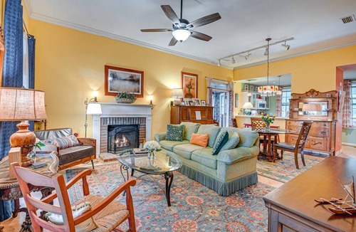 Murrells Inlet Cottage | 139 m² Cabin ∙ 3 bedrooms ∙ 5 guests