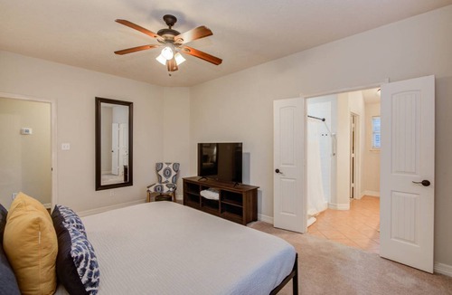 Tomball House | 151 m² House ∙ 3 bedrooms ∙ 1 guest