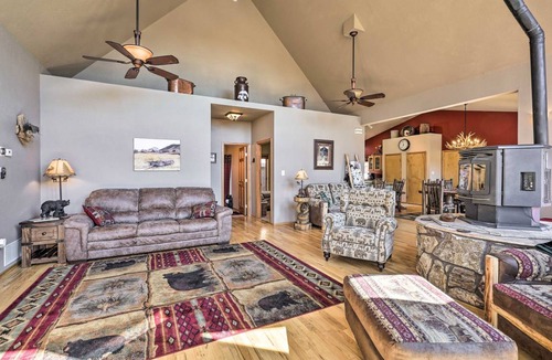 Cripple Creek House | 155 m² House ∙ 3 bedrooms ∙ 6 guests