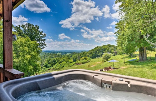 Galax House | 157 m² House ∙ 2 bedrooms ∙ 6 guests