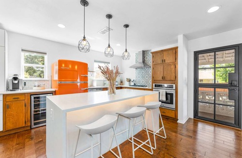Oak Forest House | 157 m² House ∙ 3 bedrooms ∙ 8 guests