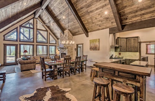 Angel Fire House | 162 m² House ∙ 3 bedrooms ∙ 10 guests