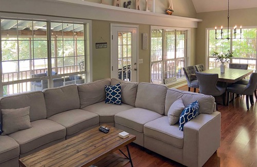 Lake Oconee Cottage | 166 m² Cabin ∙ 4 bedrooms ∙ 8 guests