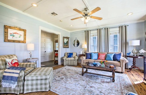 Surfside Beach House | 166 m² House ∙ 4 bedrooms ∙ 8 guests