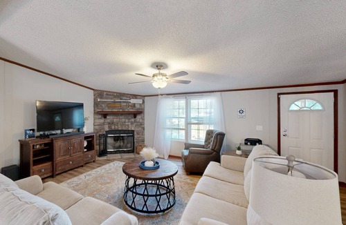 Newberry Shores House | 173 m² House ∙ 3 bedrooms ∙ 6 guests