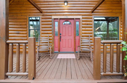 White Oak Lodge Cabin | 174 m² Cabin ∙ 2 bedrooms ∙ 6 guests
