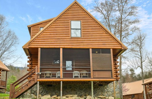 White Oak Lodge Cabin | 174 m² Cabin ∙ 2 bedrooms ∙ 6 guests