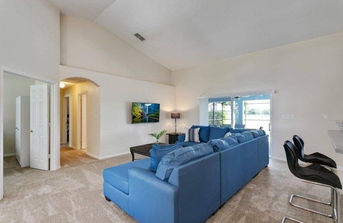 Orange Tree House | 1821 m² House ∙ 4 bedrooms ∙ 8 guests