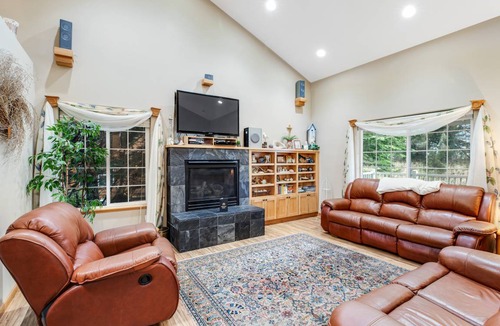 Sunset Beach House | 183 m² House ∙ 3 bedrooms ∙ 6 guests