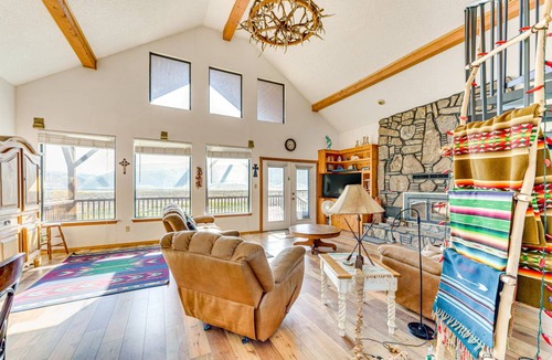 Eagle Nest House | 184 m² House ∙ 3 bedrooms ∙ 8 guests