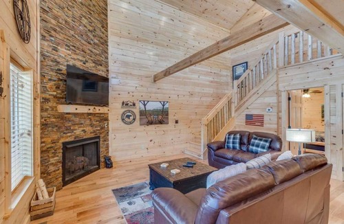 White Oak Lodge Cabin | 195 m² Cabin ∙ 4 bedrooms ∙ 12 guests