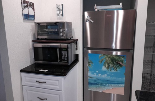 St. Pete Beach Apartment | 1ST FLOOR POOLSIDE CONDO ST PETE/UPHAM BEACH FREE PARKING STEPS FROM THE BEACH